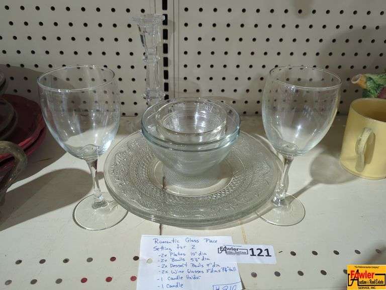 Romantic Glass Place Setting for 2 (H210) image