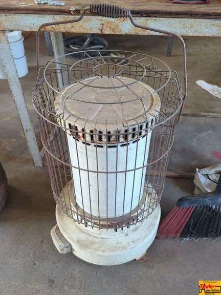 Kerosene Heater image