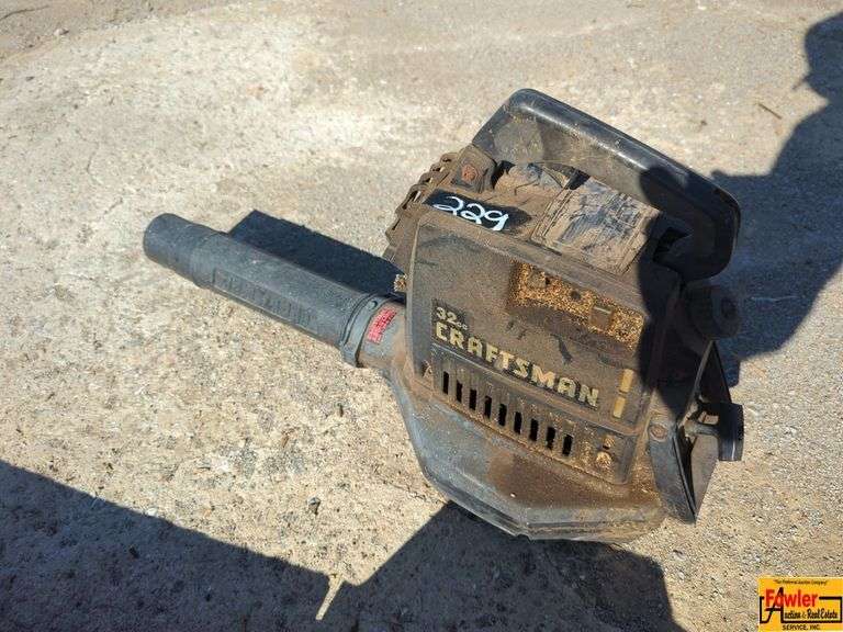 Craftsman 32cc Leaf Blower image