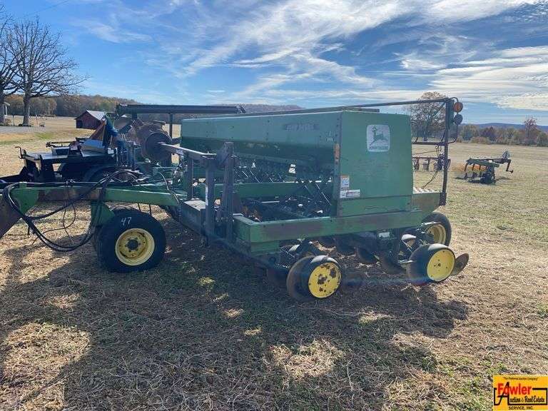 1994 John Deere 750 Grain Drill With Markers image