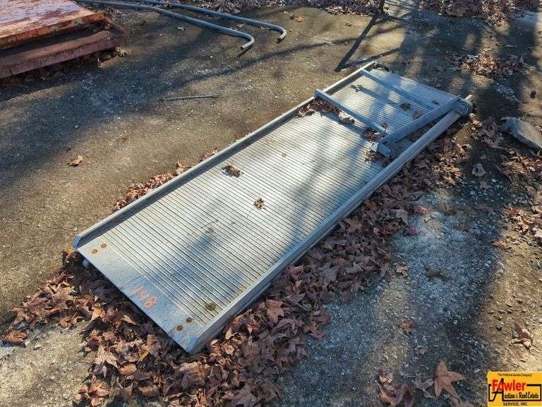 Aluminum Loading Ramp image