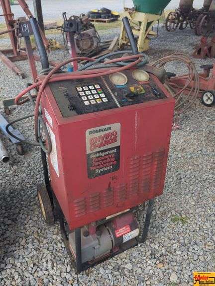 Robinair Enviro Charge Refrigerant Recovery, Recycling, and Recharging System image