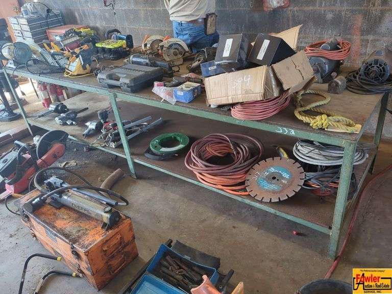 Metal Work Bench (contents are not included) image