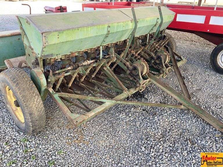 Van Brunt Grain Drill, Double Box image
