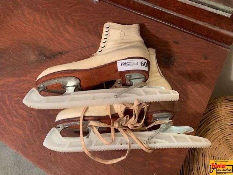 Ice Skates image