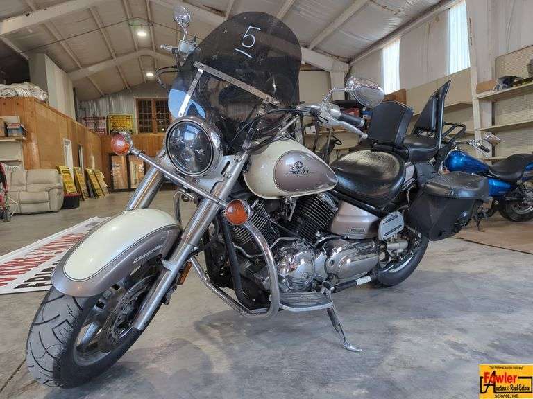 2003 Yamaha Vstar 1100 Classic; 2,600 Miles; VIN JYAVP11E53A048122 image