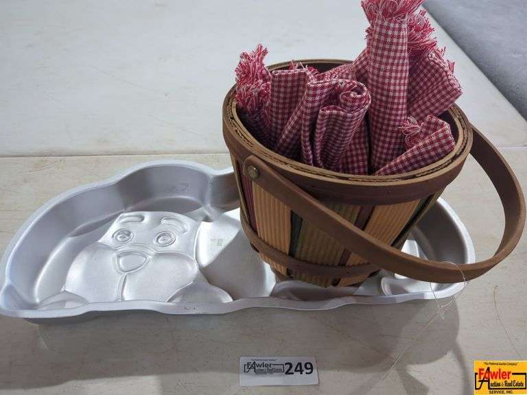 Laying Dog Cookie Pan, Red/White Plaid Napkins With Rings & Handled Basket image