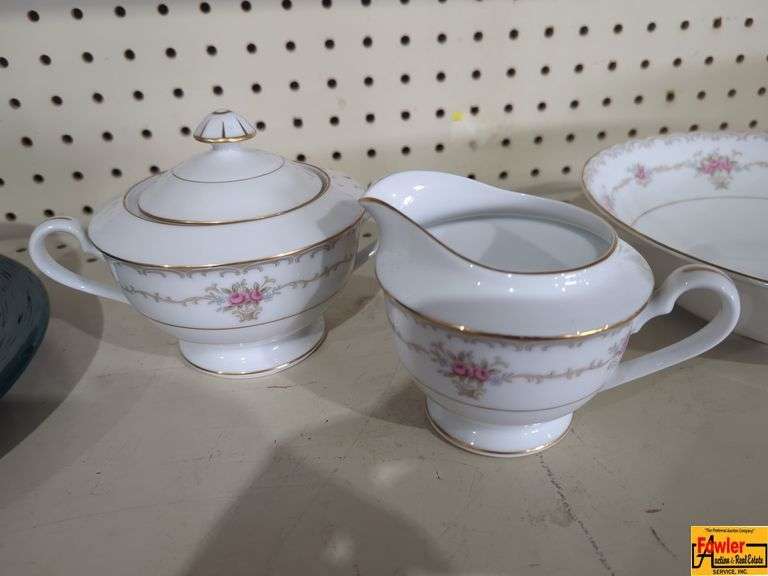 Vintage Princess Collection Fine China Sugar & Creamer (H253) image