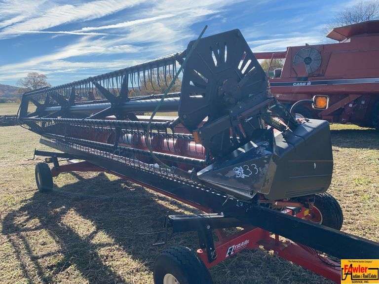 Case IH 1020 Platform Header, 20' Head image