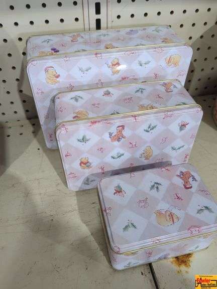 3 Nesting Winnie the Pooh Tins (H316) image