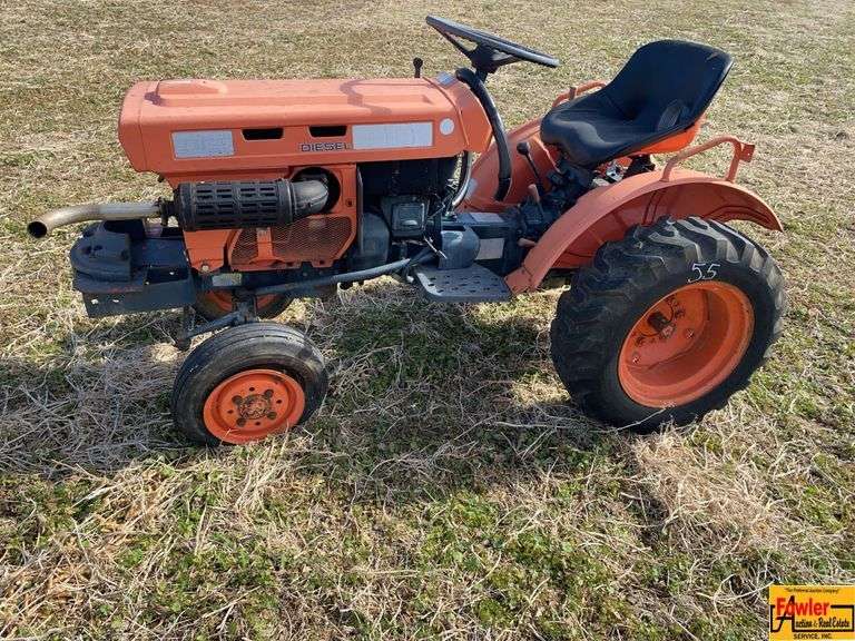 Kubota B5100E Diesel Tractor (needs engine work) image