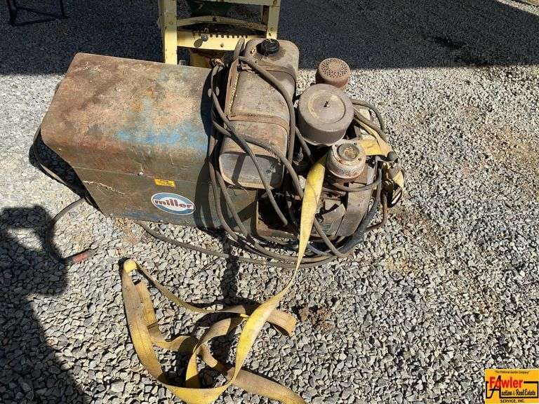 Miller Generator & Welder Combo image