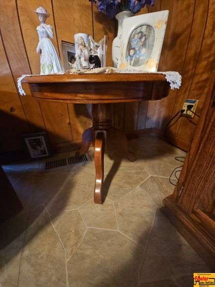 Accent Table (Contents on Top Sold in lot 90) image