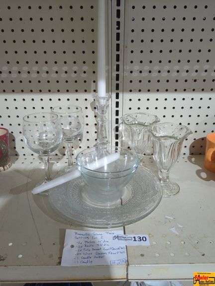 Romantic Glass Place Setting for 2 (H219) image