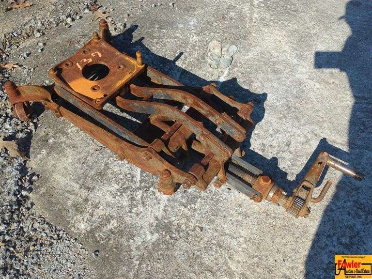 Manual Transmission Jack with Crank image