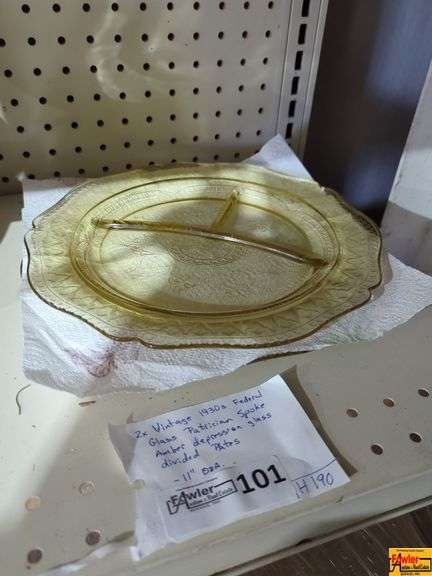 Vintage 1930’s Federal Glass Patrician Spoke Plates (H190) image