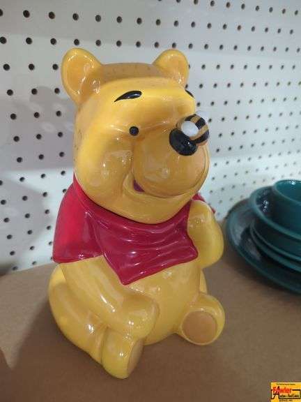Vintage 1990s Winnie the Pooh Cookie Jar- Large (H264) image