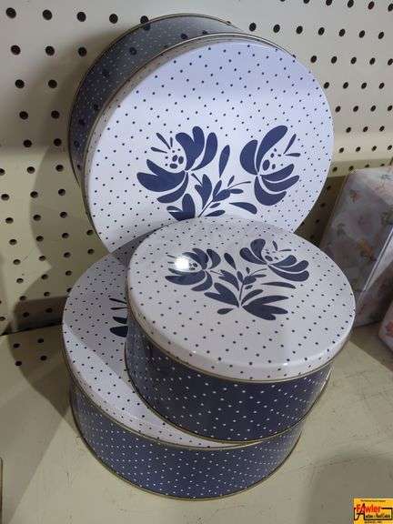 3 Nesting Pfaltzgraff Yorktowne Tins (H315) image
