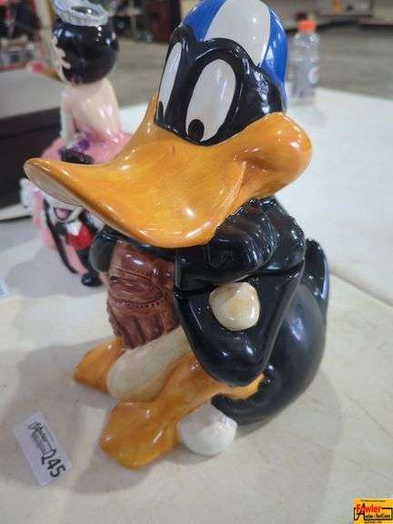 Donald Duck Cookie Jar image