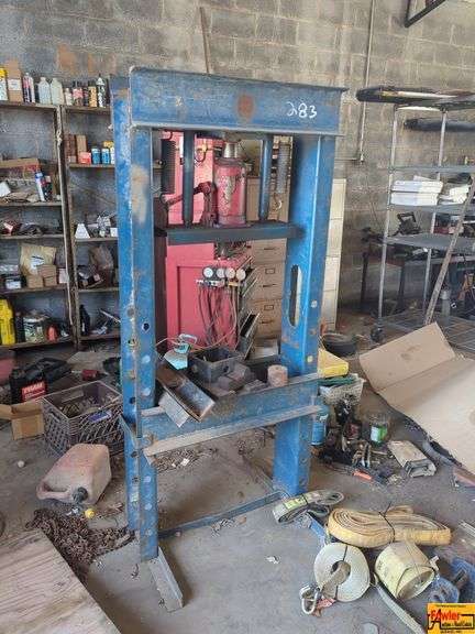 Hydraulic Shop Press image
