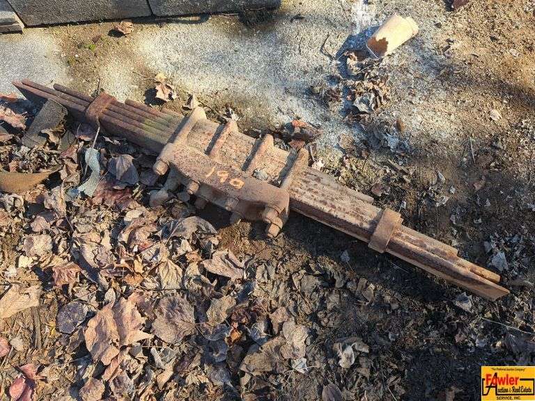 Leaf Spring Front Suspension For Caterpillar D4 Dozer image