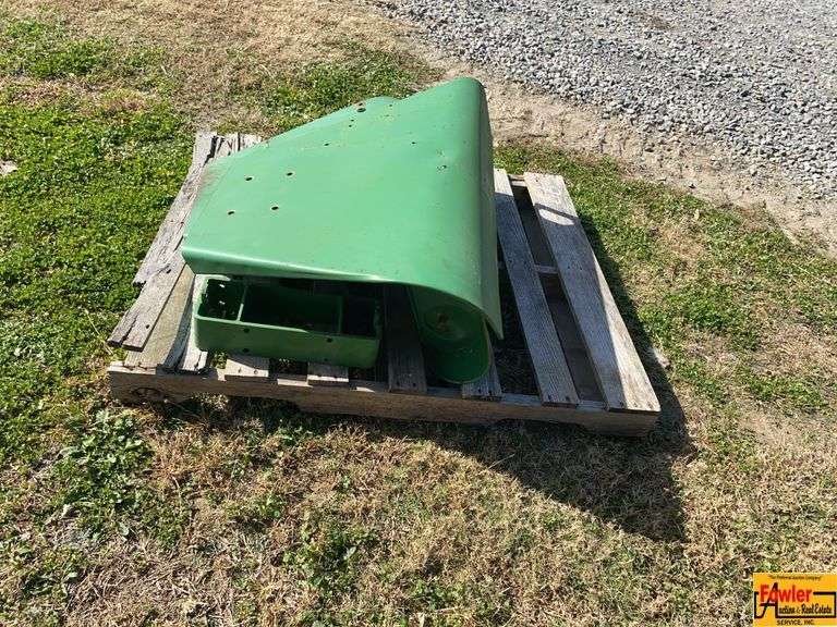 Tractor Fender & Weight Box image