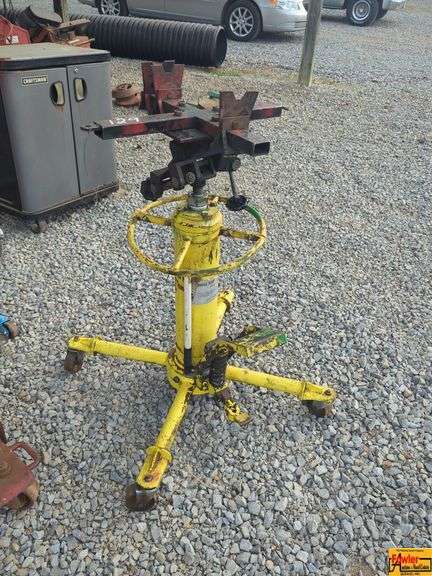 Hydraulic Telescoping Transmission Jack image