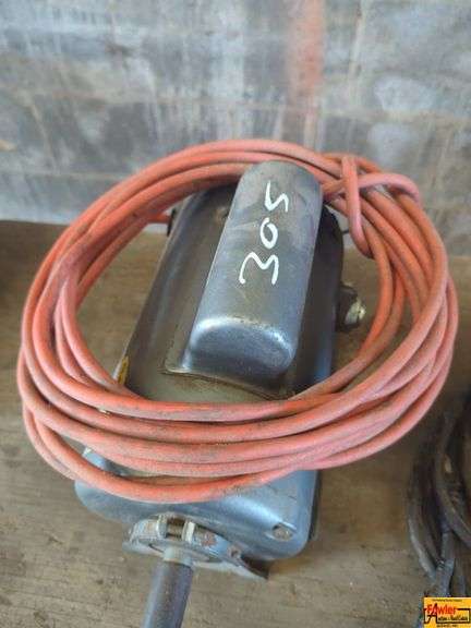 Electric Motor With Cord image