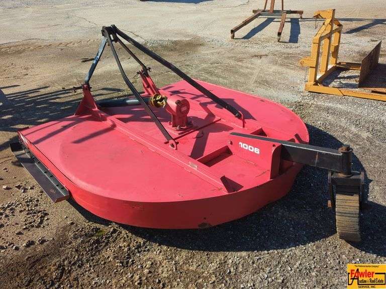 Massey Ferguson 1006 Rotary Cutter, 6' Wide image
