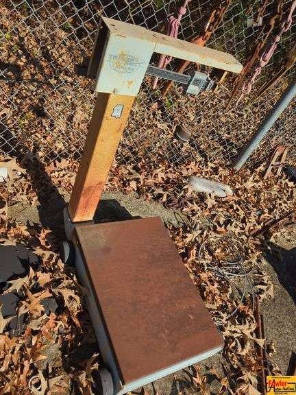 Triner Industrial Platform Scale image