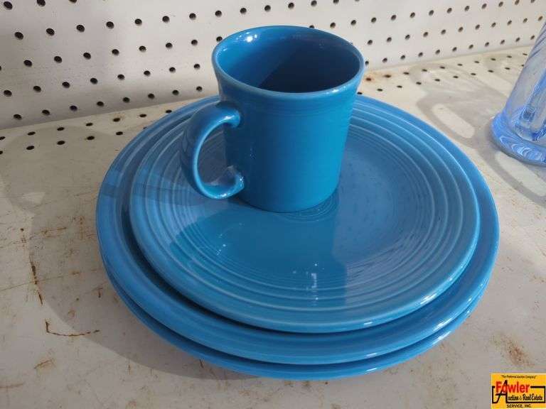 Retired FIESTAWARE 'Peacock' 4 Pieces (H271) image