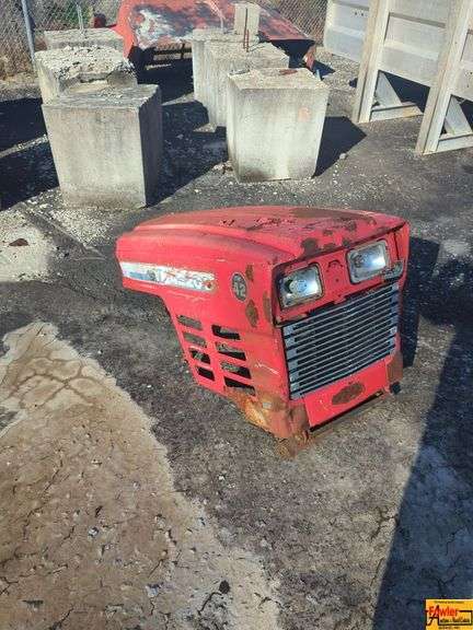 Yanmar YM4220D Tractor Hood image
