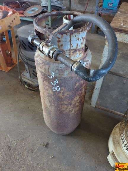 Air Tank with Hose & Valve image