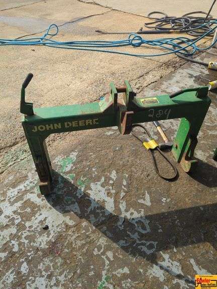 John Deere Quick Hitch Cat #2 image
