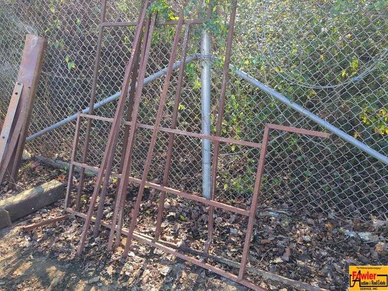 1" Square Metal Tubing image