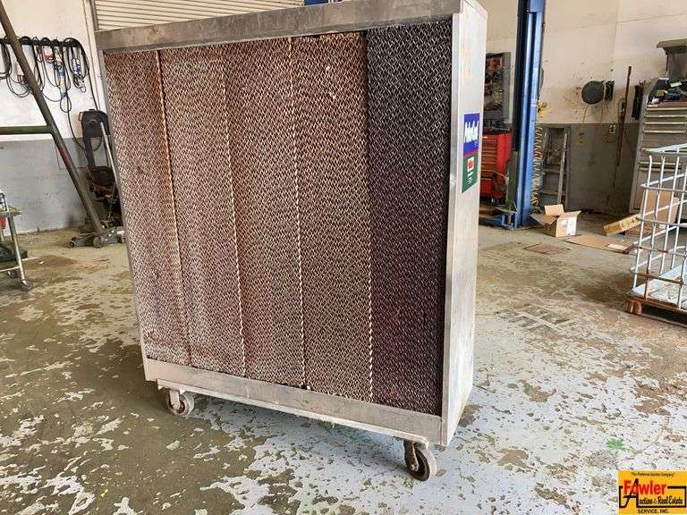 PolarCool Portable Fan image