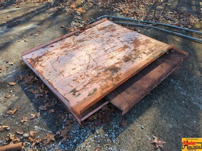 Shelves For Pallet Rack image