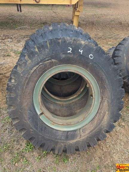 (4) Truck Tires, 11.00-20 image