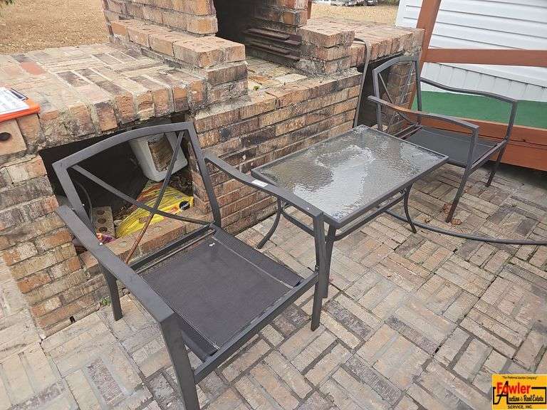 (2) Outdoor Chairs & Table image