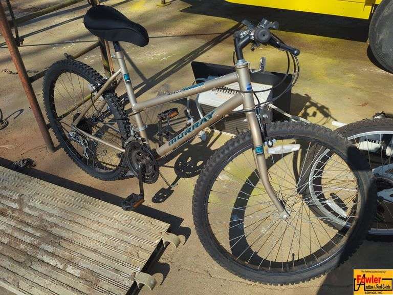 Murray Ultra 24" Mountain Bike image
