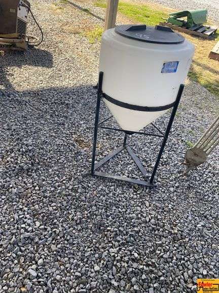 Inductor Tank With Steel Stand image