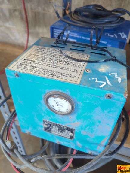 Battery Charger image