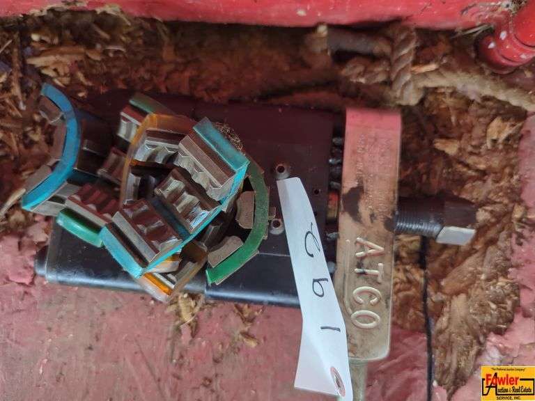 Crimper For AC Lines image