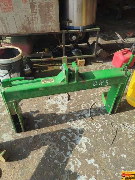 John Deere Quick Hitch Cat #2 image