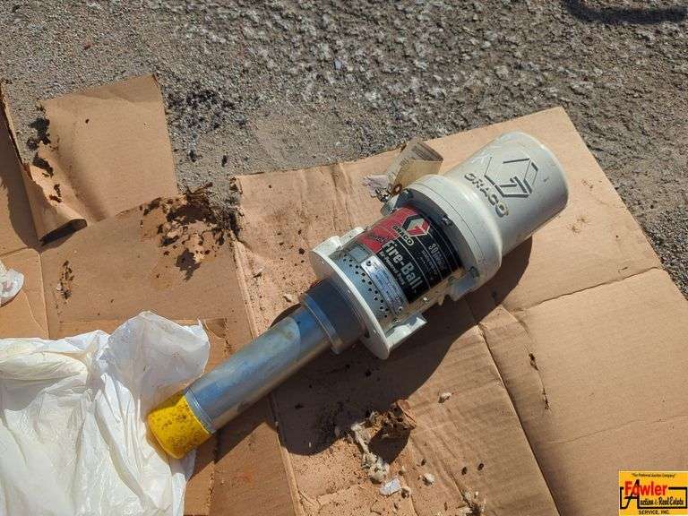 Air-Over Hydraulic Pump (New In Box) image