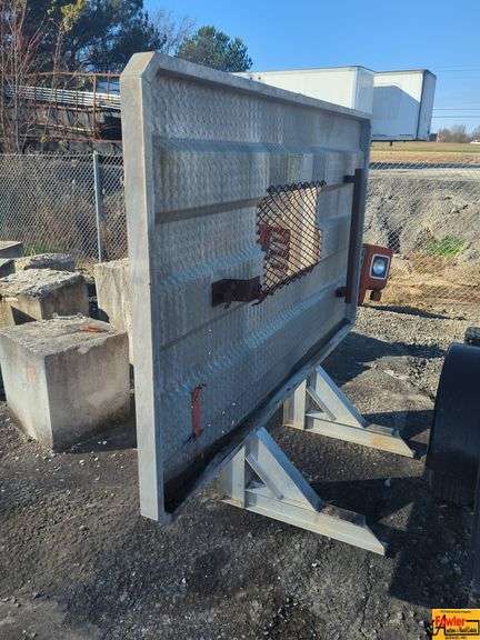Metal Truck Headache Rack image