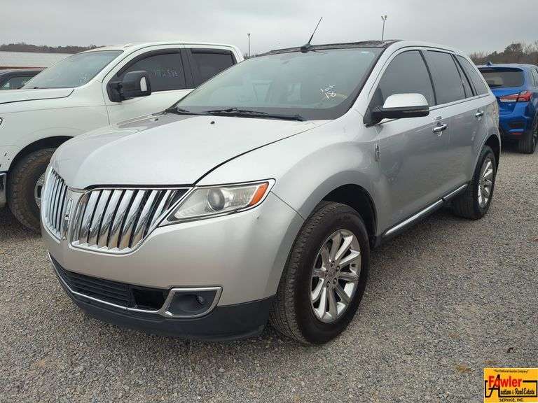 2013 Lincoln MKX; 174,283 Miles; VIN 2LMDJ8JKXDBL24591 image