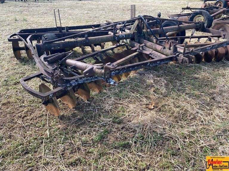 12' Disc Harrow image