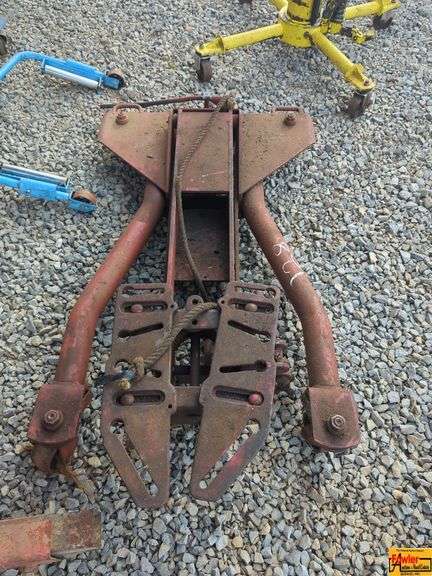 Low-Profile Transmission Jack image