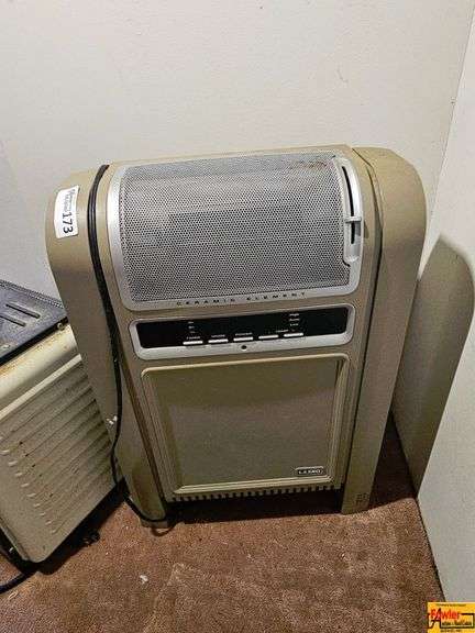 Lasko Ceramic Element Space Heater image